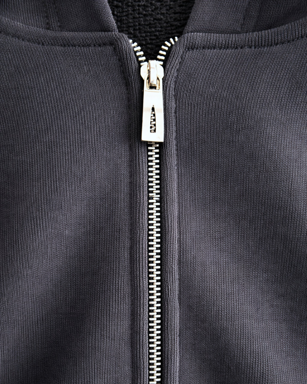 460 Statement Hood ( W/Zipper )