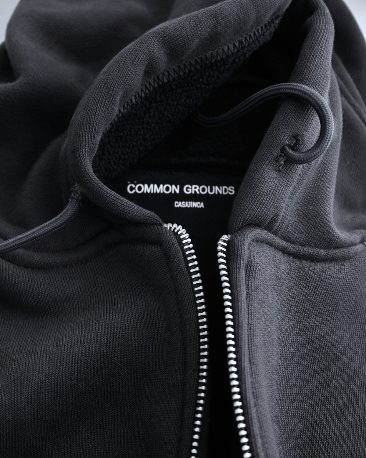 460 Statement Hood ( W/Zipper )